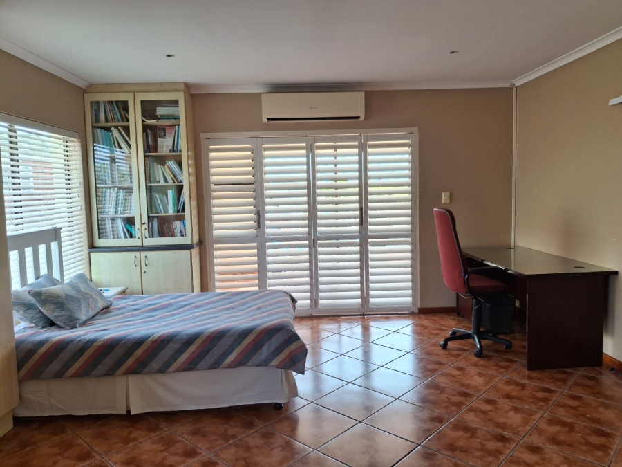 To Let 1 Bedroom Property for Rent in Summerstrand Eastern Cape